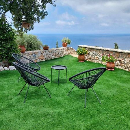 Villa Nereid Glafki - Enjoy Summer Sunsets Agios Nikitas Exterior photo